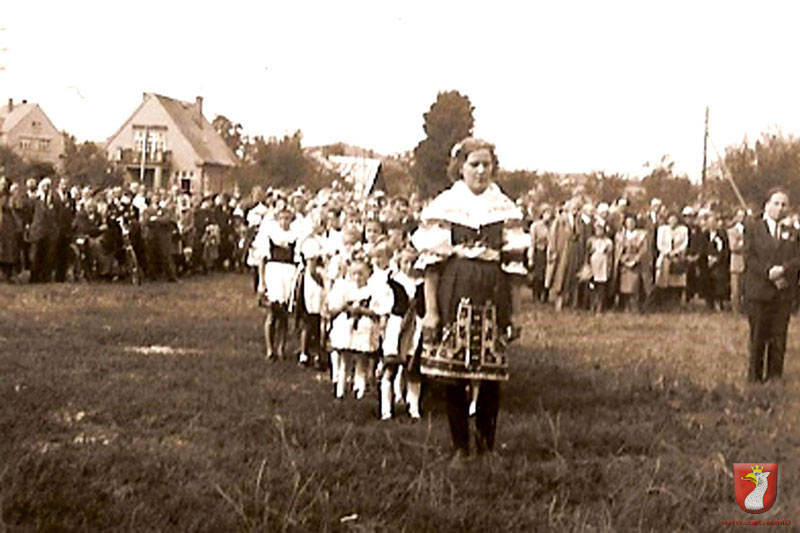 Fotokronika školy v Osečné - historická fotografie 12