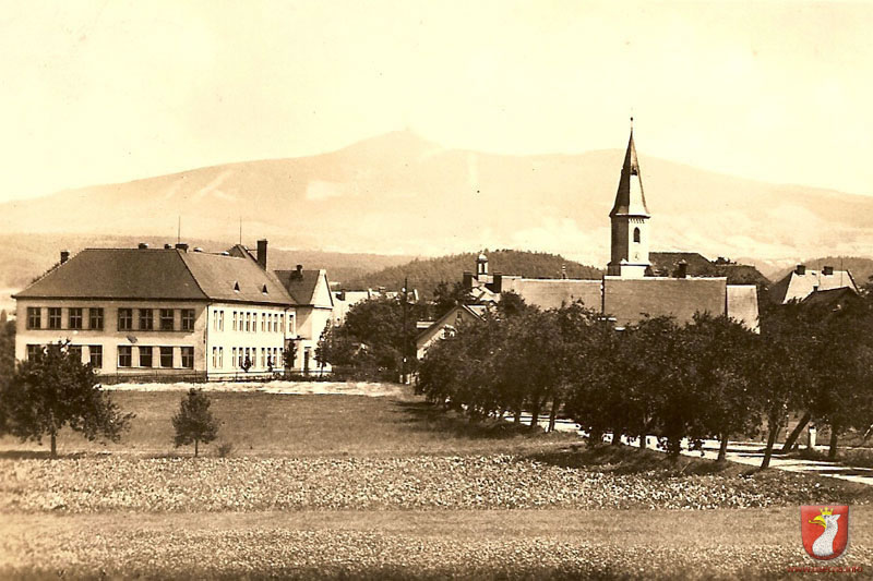 Fotokronika školy v Osečné - historická fotografie 5